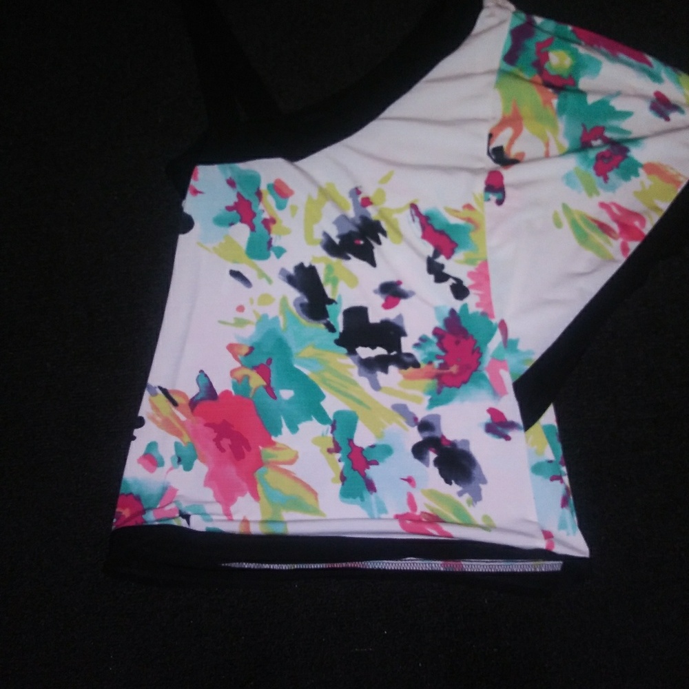 Cute half sleeve half spaghetti strap floral top